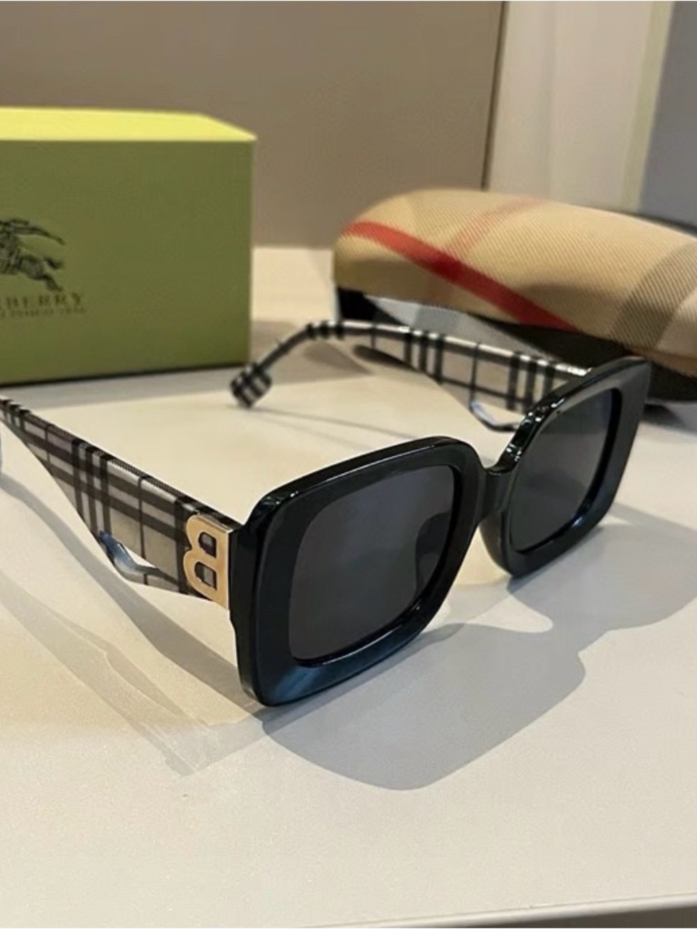 Burberry Black Frame Plaid-Arm Sunglasses with Gold 'B' Accent